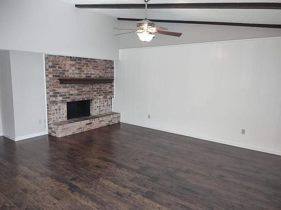 5th image of 2015 Quail Valley East Dr