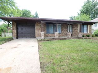 505 Blackhawk Ln, Bolingbrook, IL 60440