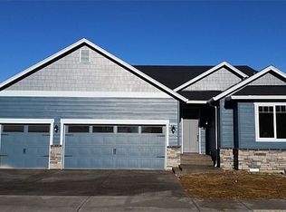 300 SW 9th St, Battle Ground, WA 98604