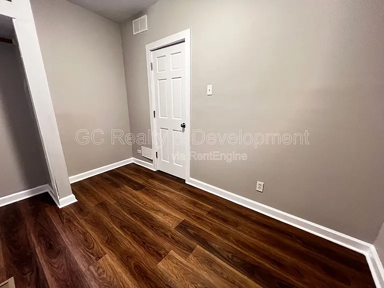 1439 N Artesian Ave #1 — Photo 15
