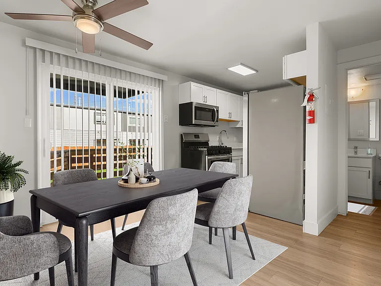 Station Five Townhomes — Photo 3