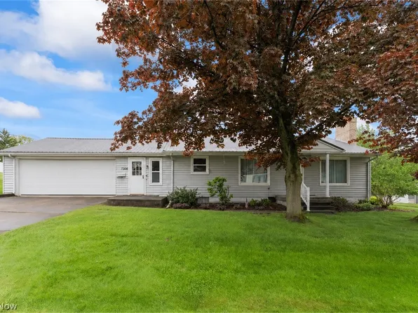 1304 E 2nd St, Dover, OH 44622