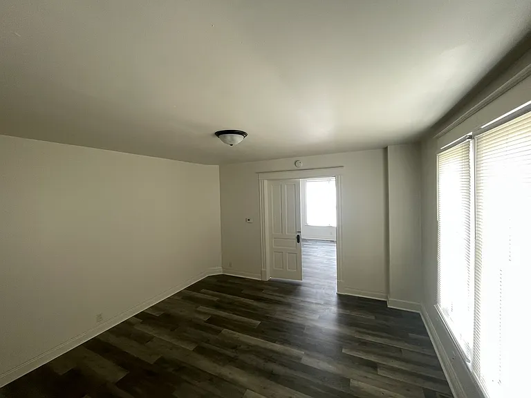 1606 Grove St #A — Photo 6