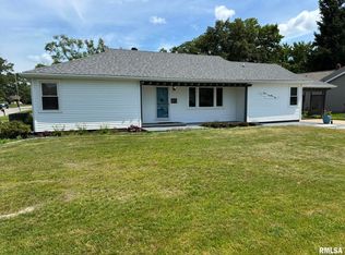 122 Paint Creek Ln, Carmi, IL 62821