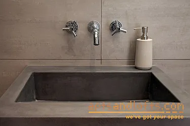 Sold by aptsandlofts.com