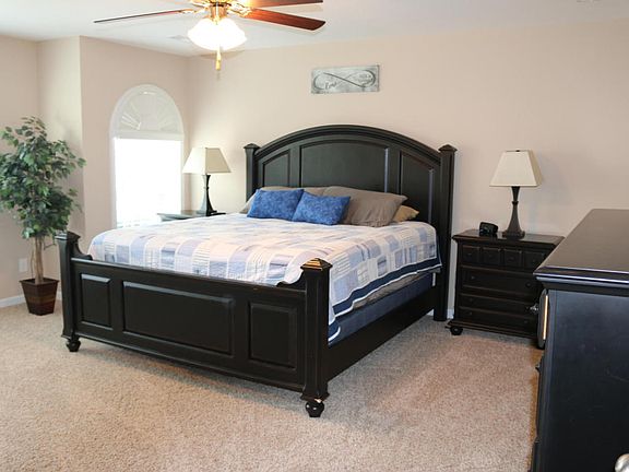 4th image of 8333 Cureton Park Ln