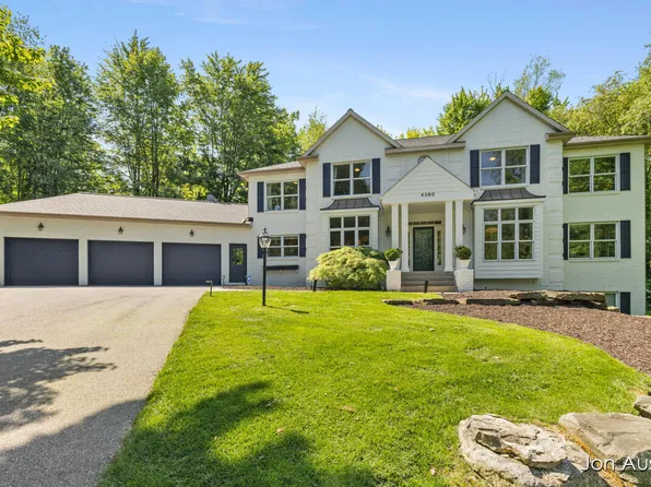 4380 Michigan St NE, Grand Rapids, MI 49525