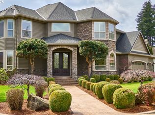 900 SE 201st Ct, Camas, WA 98607