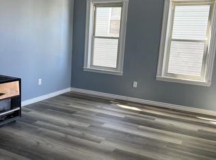 9 Elizabeth St APT 2, Worcester, MA 01605