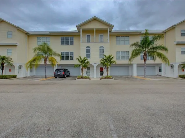 3927 Cape Haze Dr Building 2, Rotonda West, FL 33947