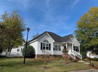 211 Pickwick Dr, Columbia, SC 29223