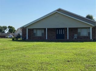 611 Keller Rd, Centerton, AR 72719