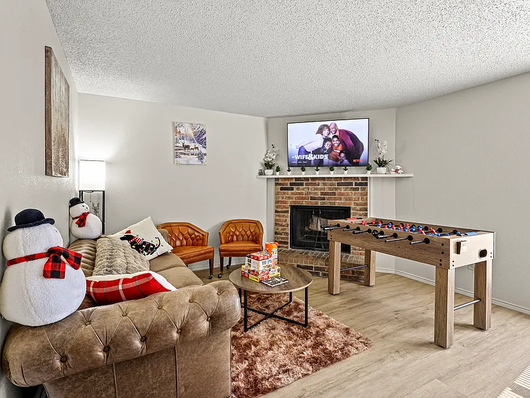 E Norwood Cir — Photo 14
