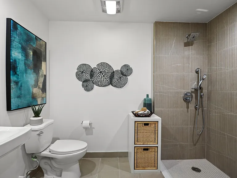 The Fairfax Flats — Photo 30