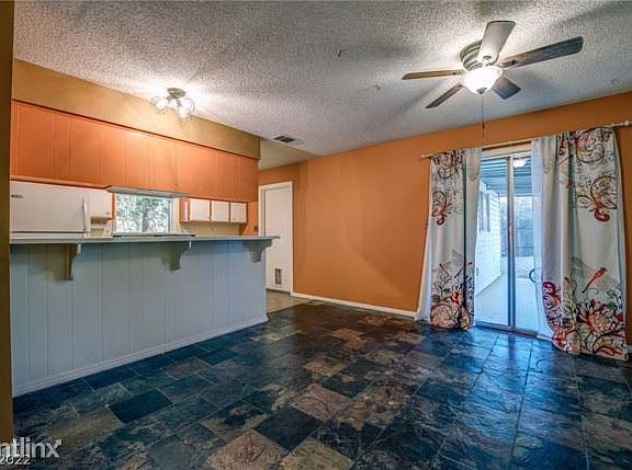 5th image of 1103 Arapaho Way