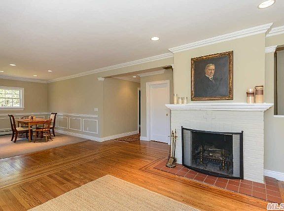 3rd image of 61 Wendover Dr