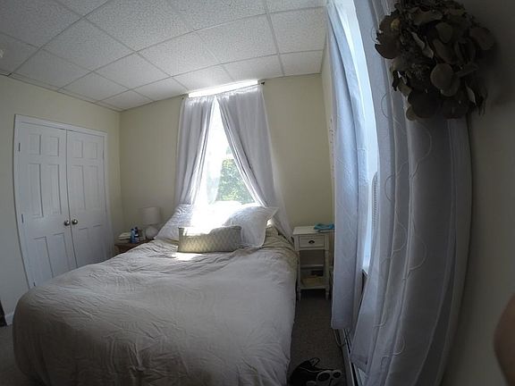 5th image of 131 Essex St APT 22