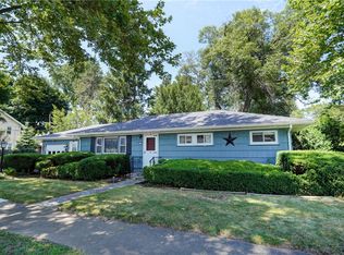 12 Dunsmere Dr, Rochester, NY 14615