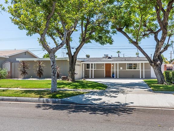 3rd image of 13015 Parise Dr
