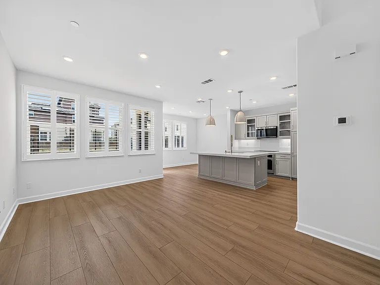392 Beaker Rd — Photo 3