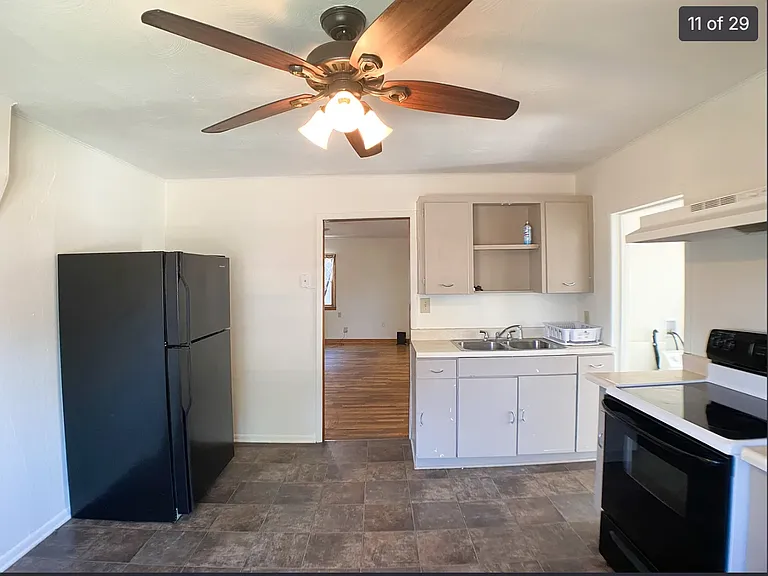 308 W Main St — Photo 4