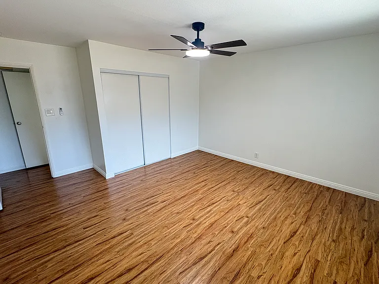 16681 Lucia Ln — Photo 17
