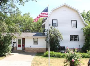 509 N Main St, Groton, SD 57445