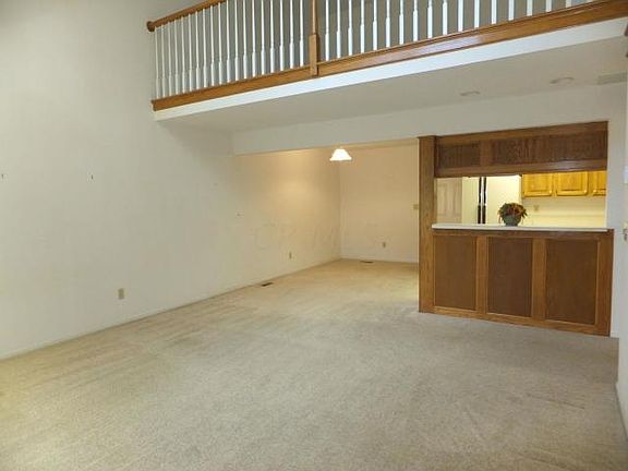 2nd image of 8416 Orchard Knoll Ln