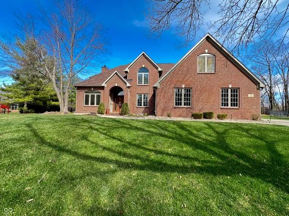 3610 Eagle Emblem Ct, Greenwood, IN 46143