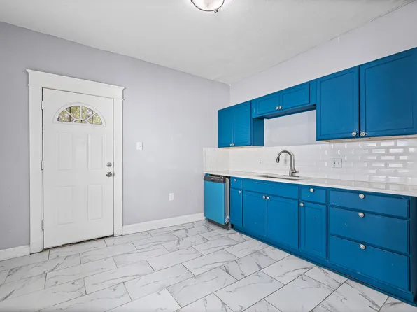 3347 Wayne Ave, Kansas City, MO 64109
