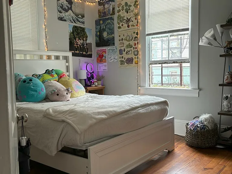1701 Whitaker St #B — Photo 2