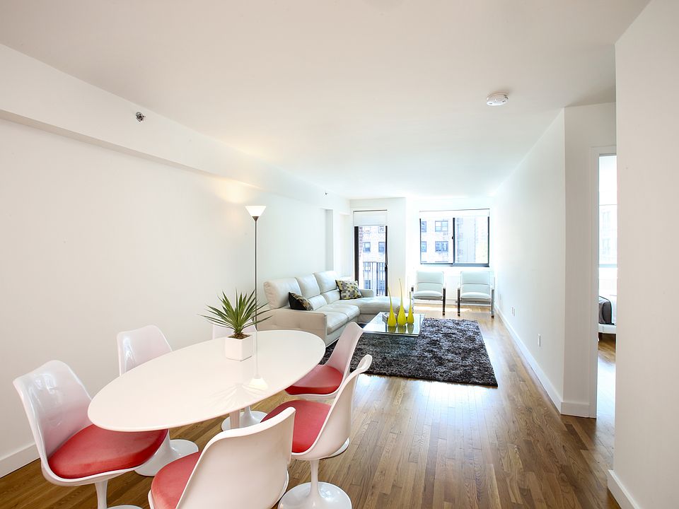 1st image of 101 W 15th St APT 409