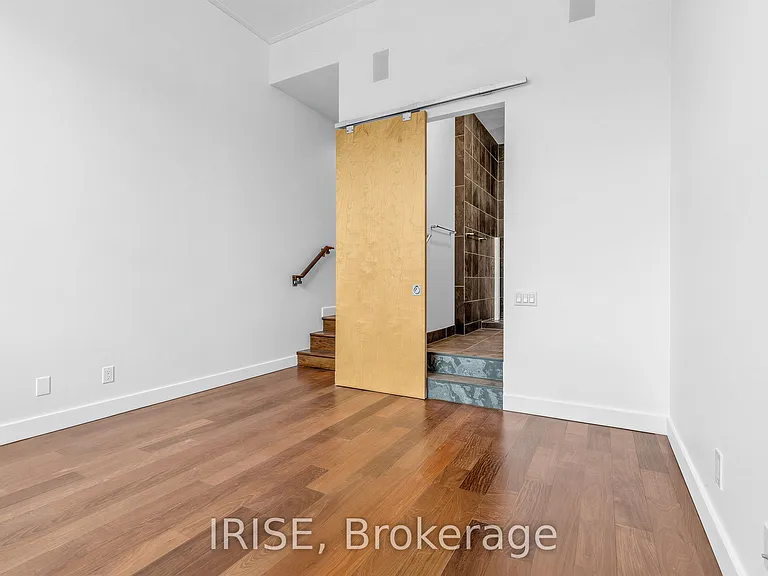 155 Dalhousie St W #Penthouse 16 — Photo 9