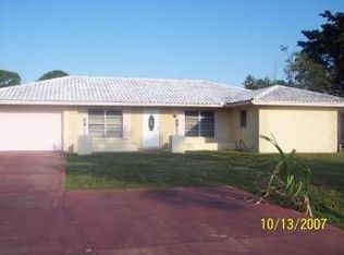 4900 Catalina Dr, Naples, FL 34112