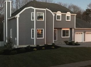 27 Victorian Dr, Old Bridge, NJ 08857