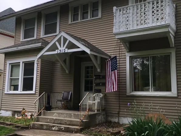 1312 Lafayette Ave #5, Mattoon, IL 61938
