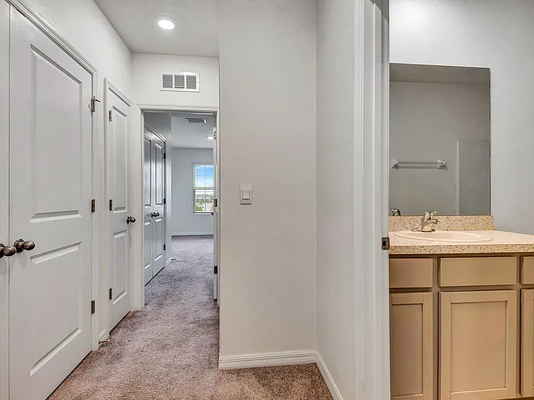 136 Mangrove Shade Cir — Photo 27