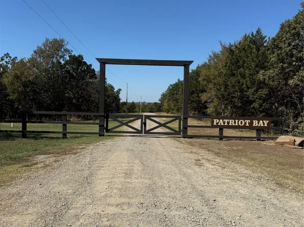 12 McNally Rd, Eufaula, OK 74432