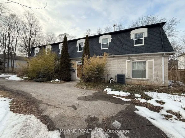 338 Steeles Ave E, Markham, ON L3T 1A8