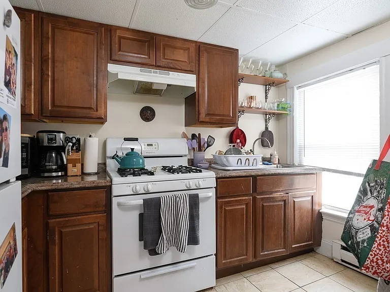 720 Massachusetts Ave #6 — Photo 4