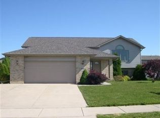7930 92nd Ave, Crown Point, IN