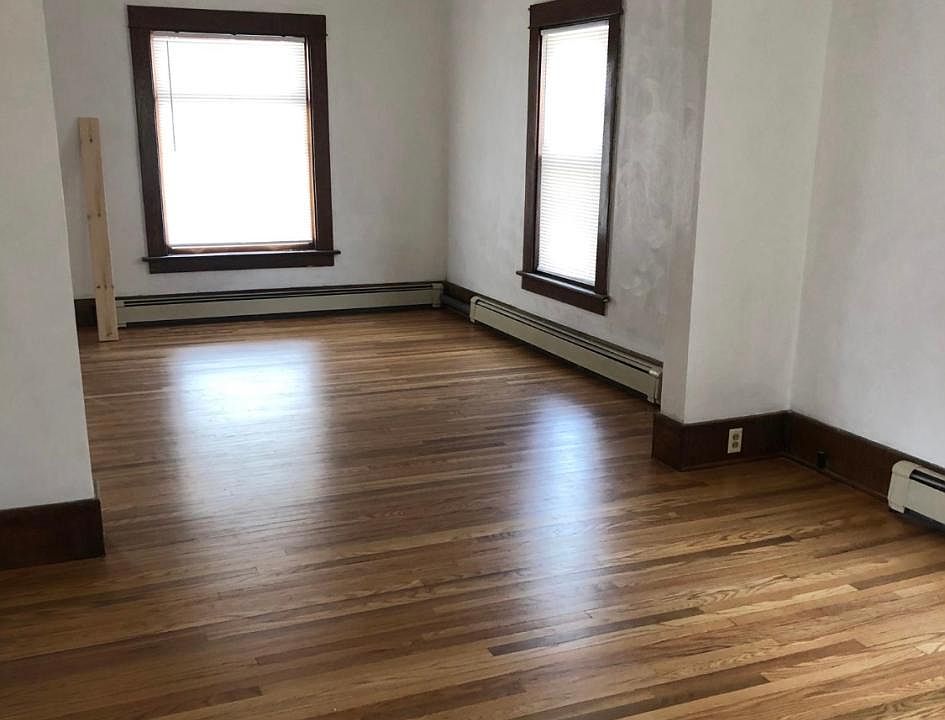 1st image of 1163 W 27th St #A