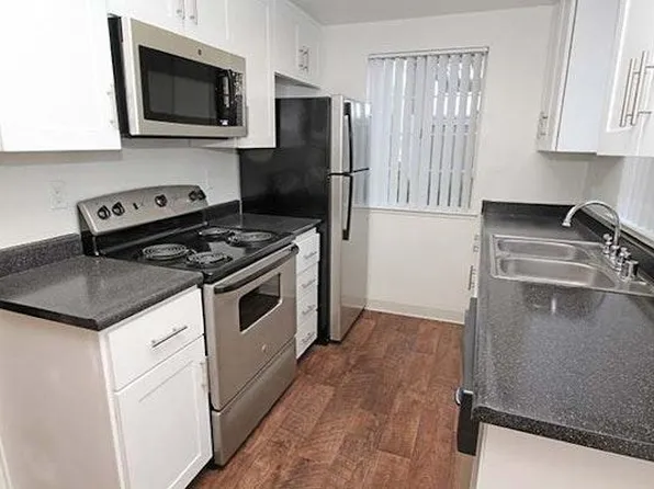 Cirby Oaks Apartment Homes