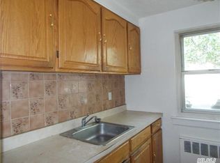 7838 226th St, Bayside, NY 11364