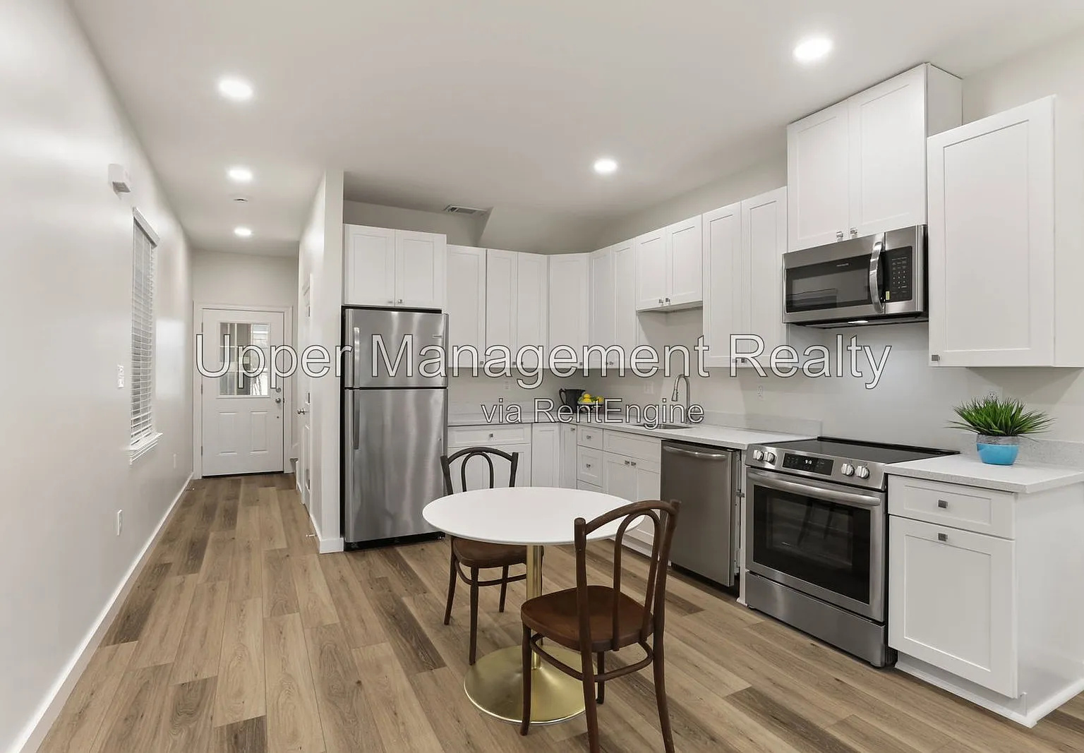 2 bed, 2.5 bath, 1200 sqft, $1,795 — Photo 4