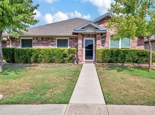2829 Coral Dr, Lancaster, TX 75146