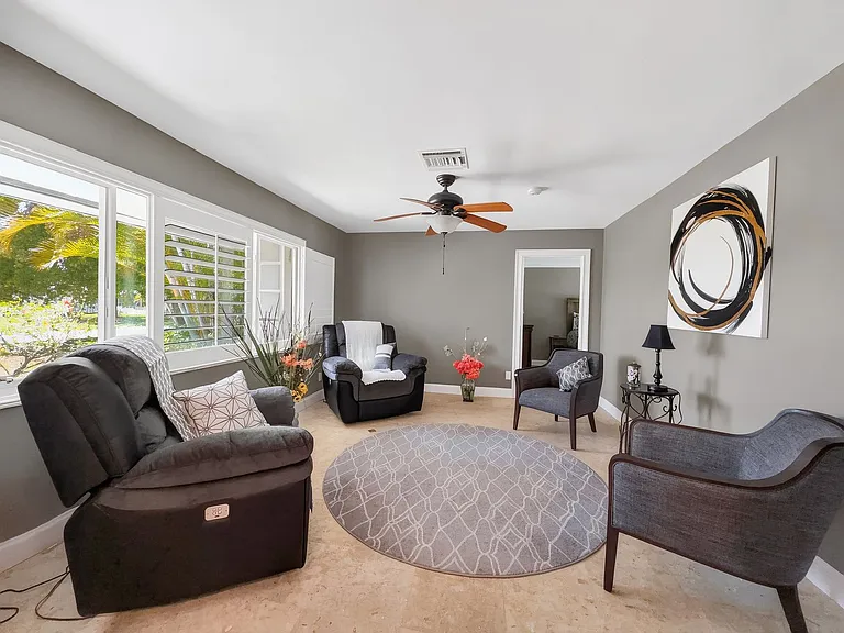 283 Forest Hills Blvd — Photo 15
