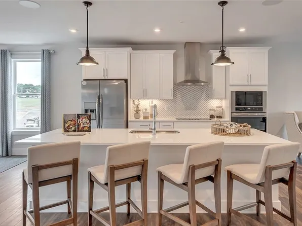 2723 Saint Elias Dr #B, Henrico, VA 23294