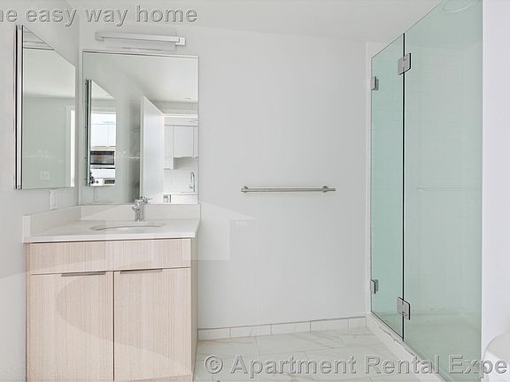 5th image of 10 Soden St #8