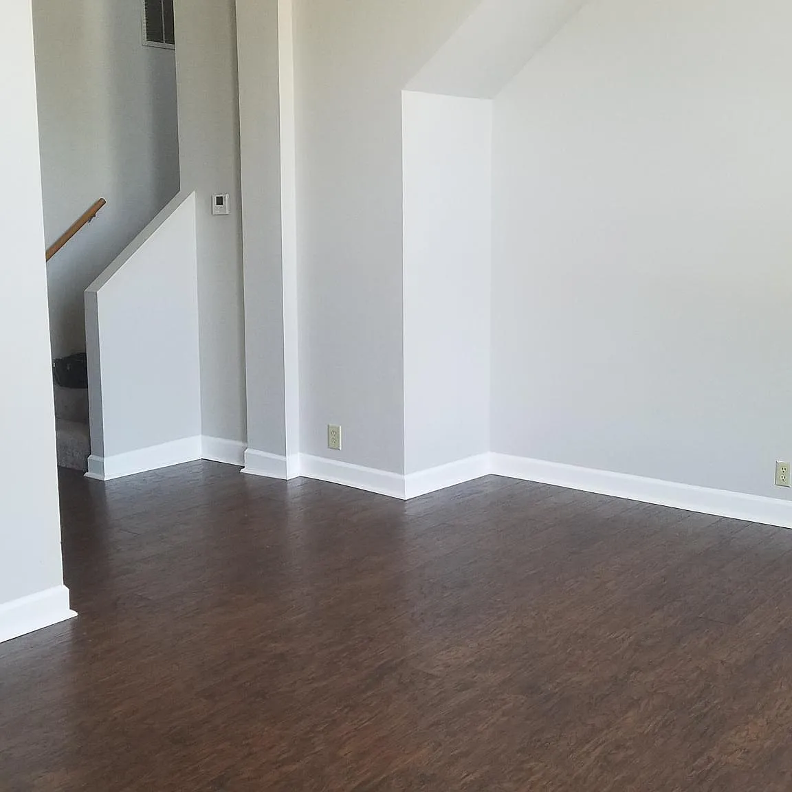 1 bed, 950 sqft, $1,150 — Photo 2